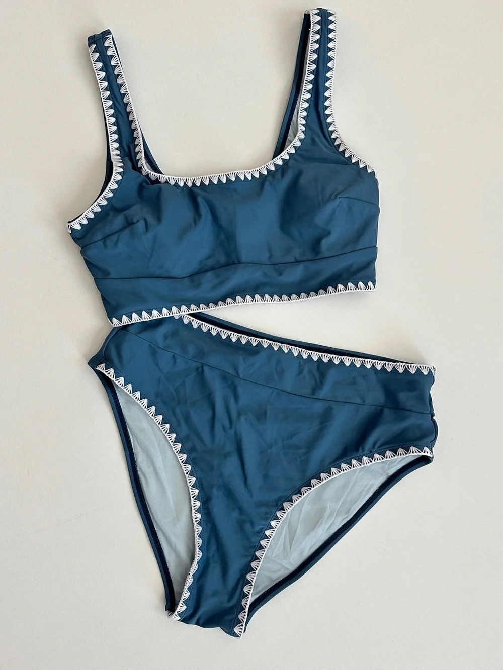 Cupshe Blue White Crochet Trim Scoop Neck High-Waist Bikini Set Size M